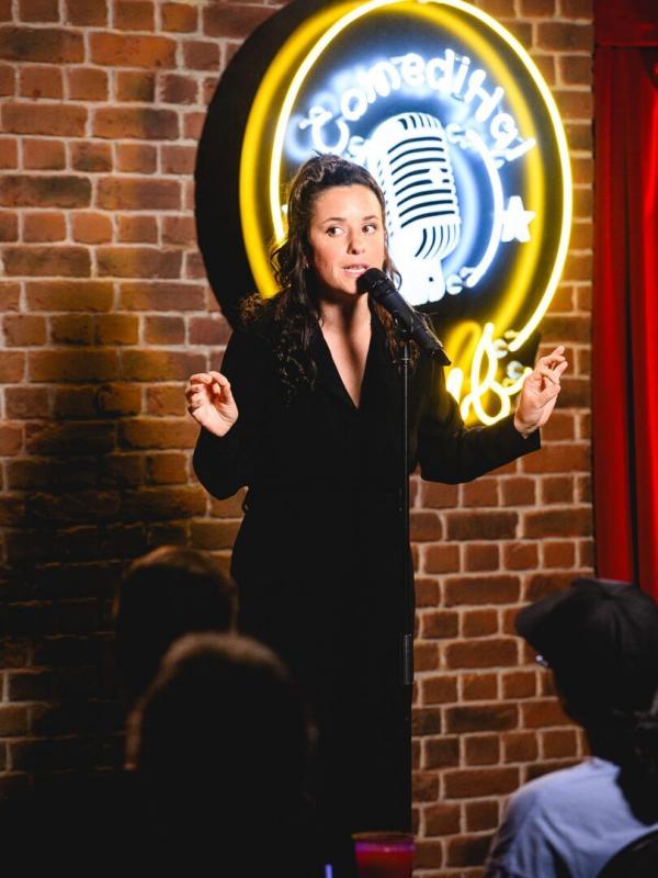 Comédie Club Tour Québec : Virginie Fortin