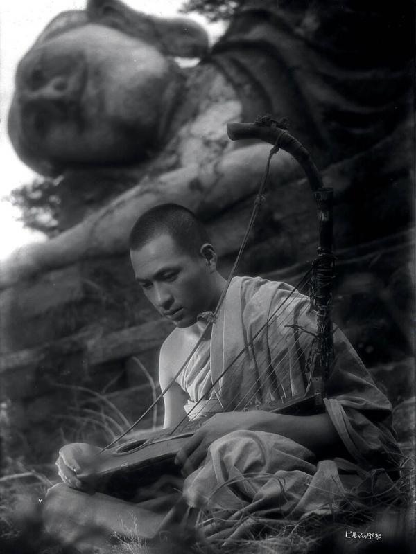 La harpe de Birmanie