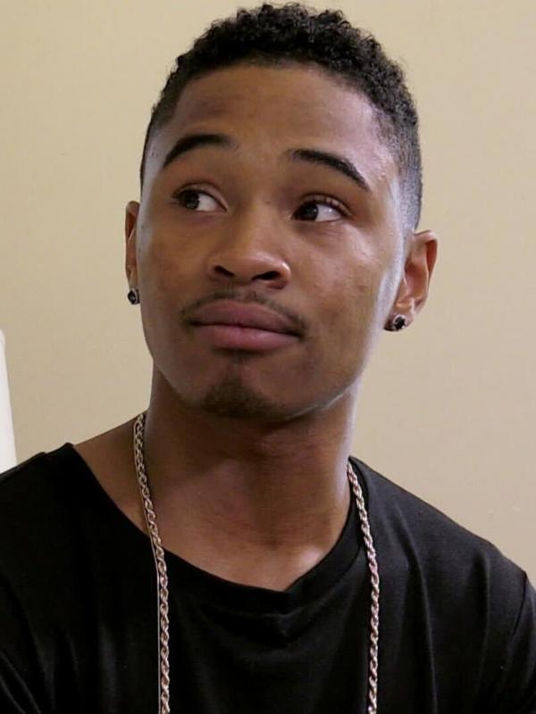 Catfish : fausse identité