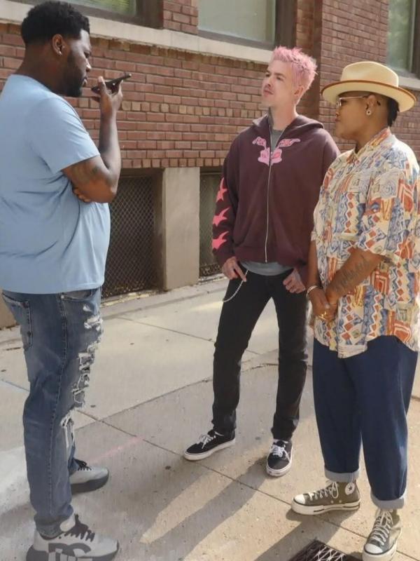 Help! I'm in a Secret Relationship!