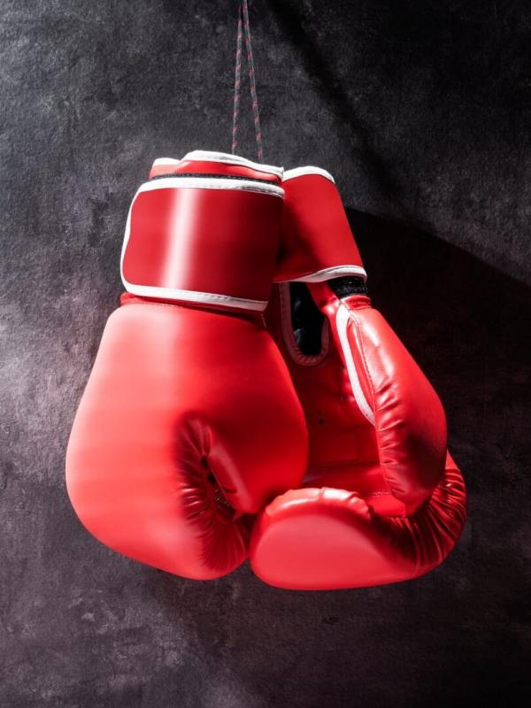 Rafael Espinoza / Arnold Khegai