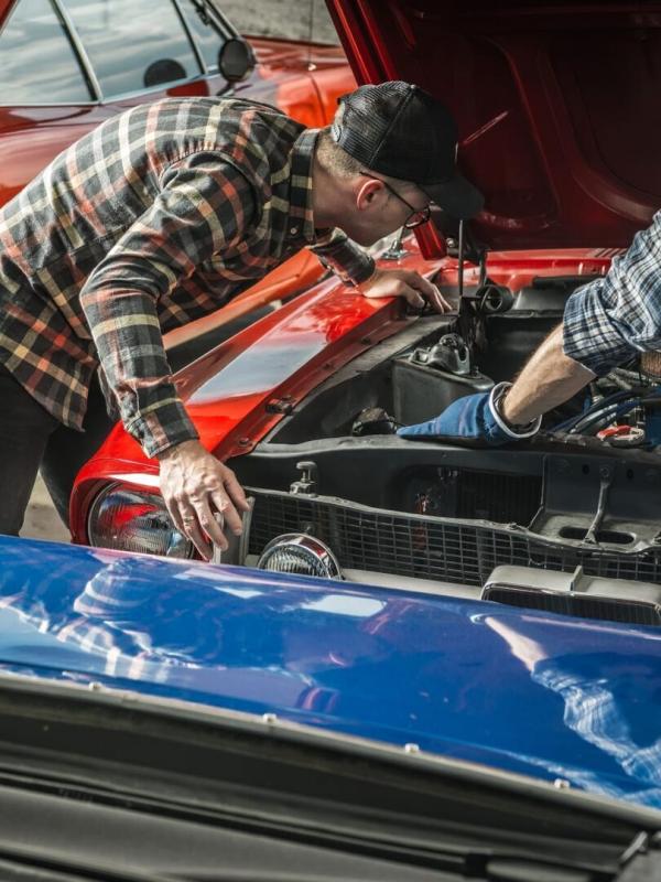 Les mécanos de Rust Valley