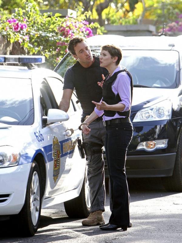 Hawaii 5-0 S1 E23