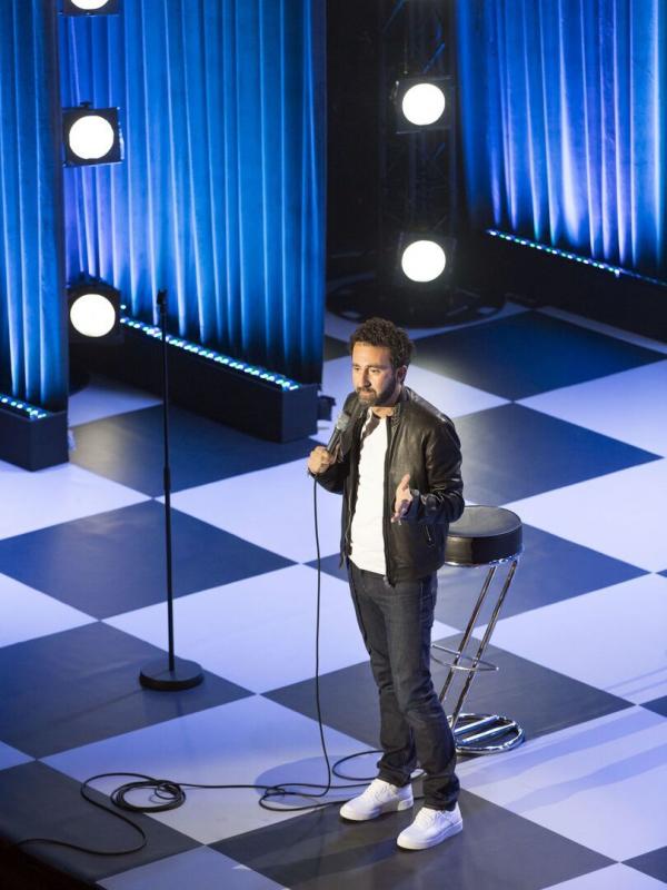 Mathieu Madénian : En état d'urgence