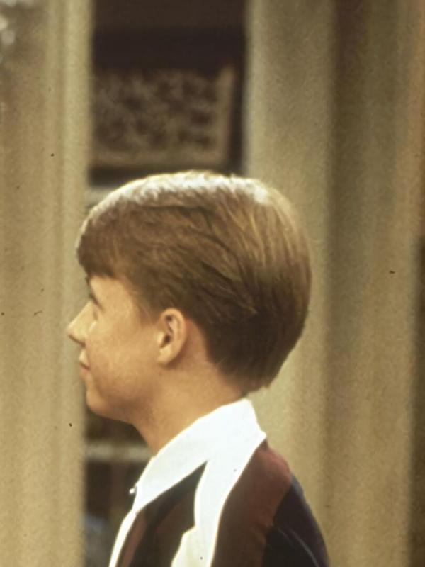 Une nounou d'enfer S4 E13