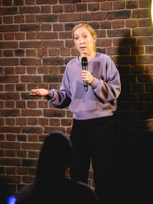 Comédie Club Tour Québec : Virginie Fortin